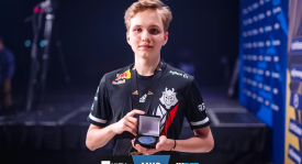 场外花絮：选手赛前听歌口味大公开，ZywOo最爱爵士乐